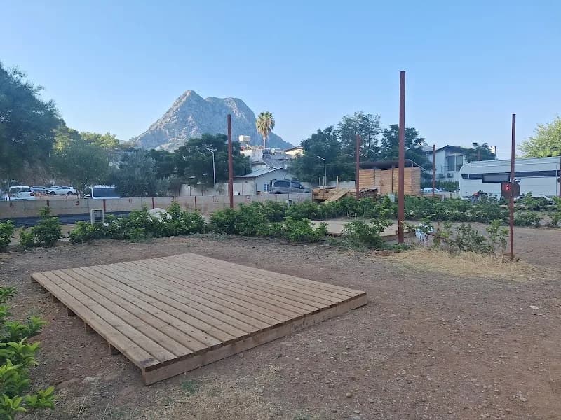Adrasan Karavan Park