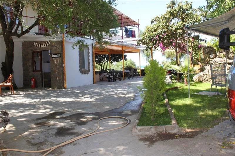 Istanbul Pansiyon & Camping